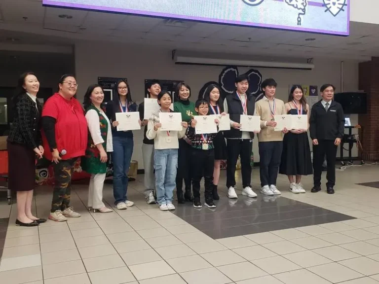 亞特蘭大中華文化學校期末慶聖誕 師生同歡